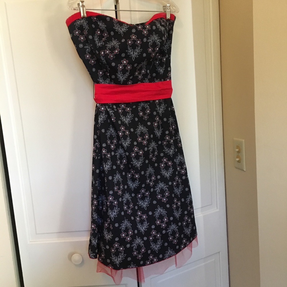 True Love (Vintage Torrid) Strapless Dress
